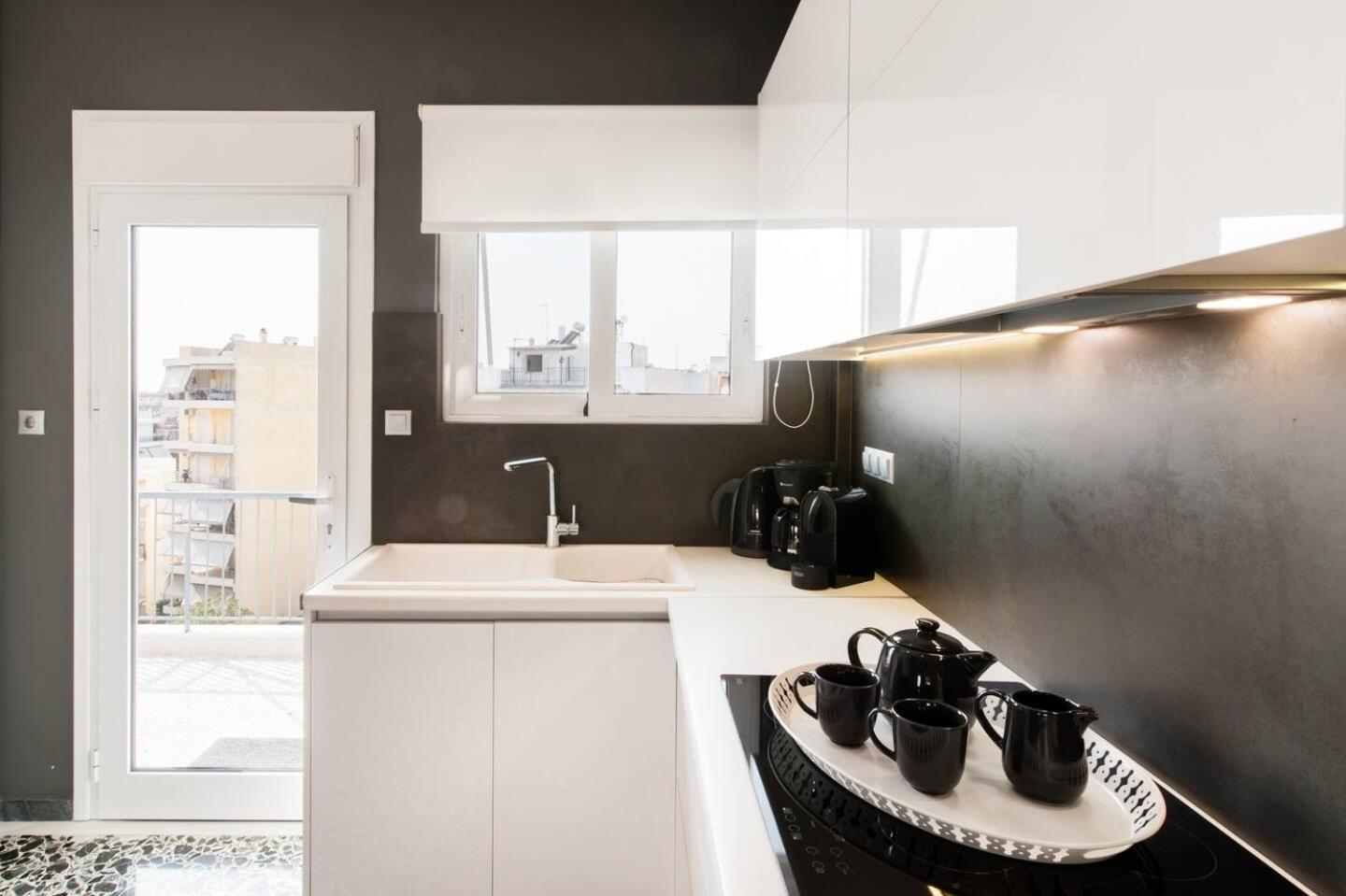 Ma Maison Penthouse: Acropolis Views & Metro Convenience Athens Exterior photo