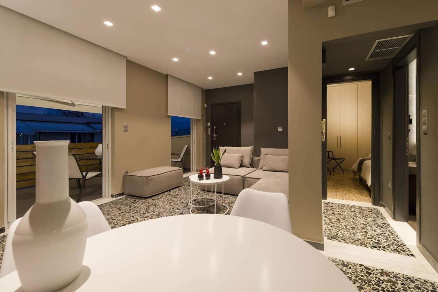 Ma Maison Penthouse: Acropolis Views & Metro Convenience Athens Exterior photo